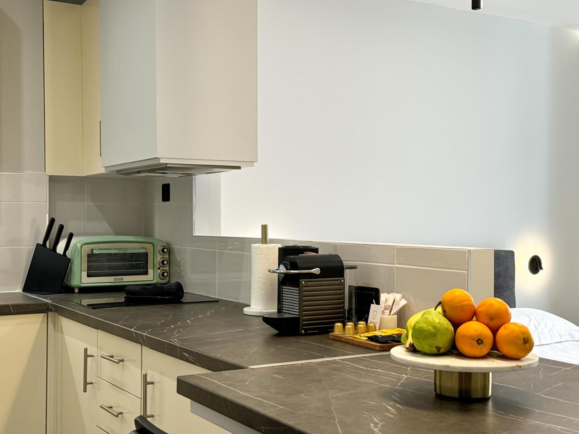 Luxury Downtown Apartment Α6 Солун Екстериор снимка